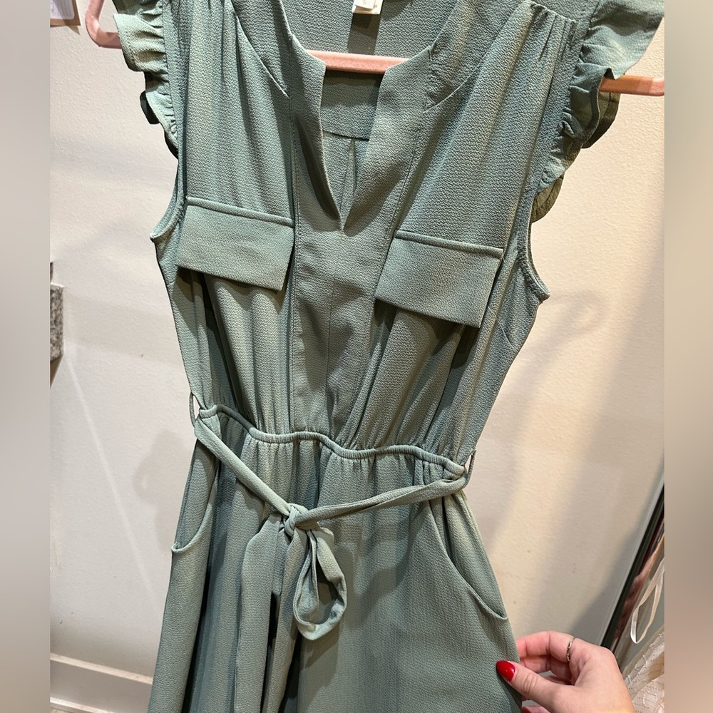 Sage summer dress with pockets